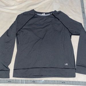 Women’s Under Armour long sleeve top Sz Large